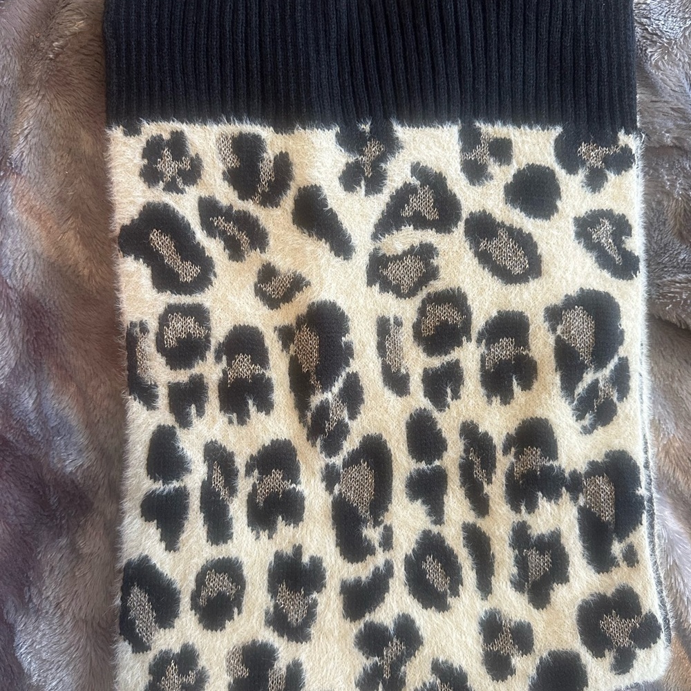 Ann Taylor Black Ribbed Knit Scarf